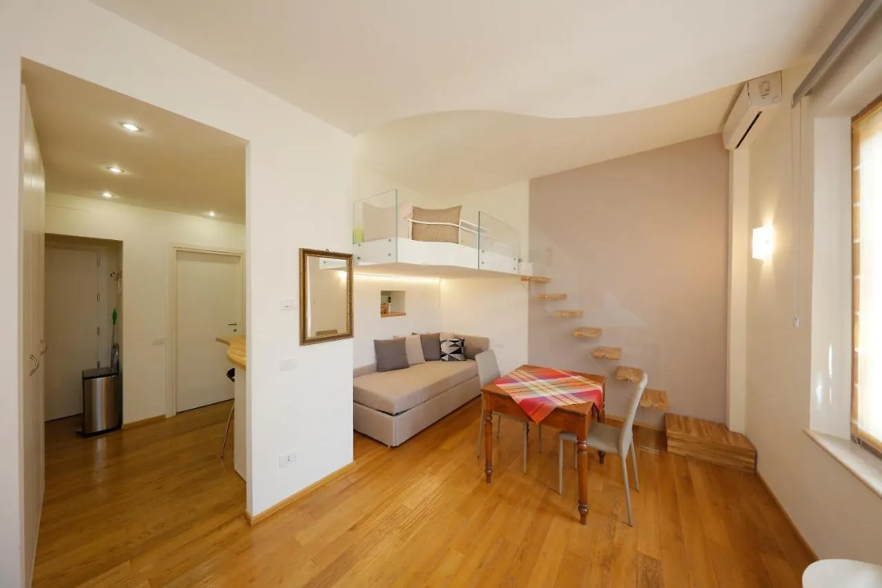 Siena Uptown - Sabrina'S Cozy Apartment