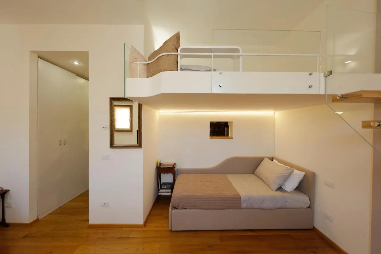 Siena Uptown - Sabrina'S Cozy Apartment