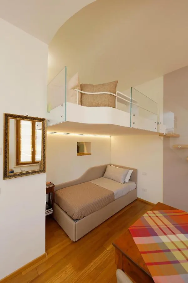 Siena Uptown - Sabrina'S Cozy Apartment