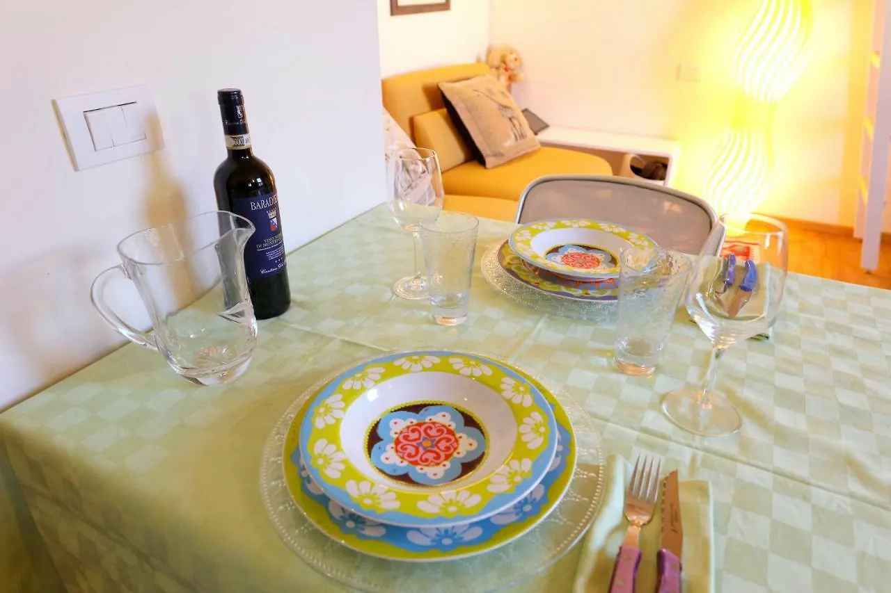 Siena Uptown - Sabrina'S Cozy Apartment Ιταλία